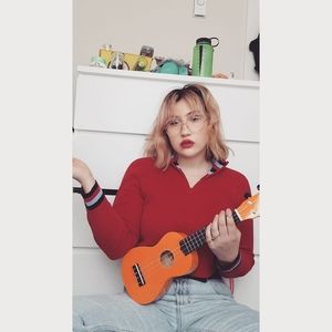 Meet your Posher, Amelia